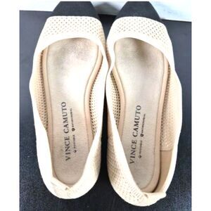 Vince Camuto Women's Beige and Black Ballet Flats, Size 11M